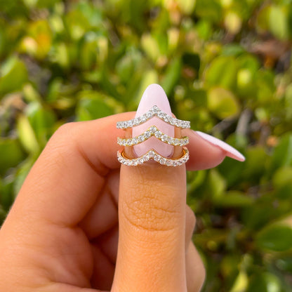 Stunning 0.2 TCW  Round Moissanite Stones in Curved Wedding Bands 6