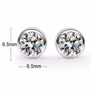 Round Cut Cubic Zirconia in 925 Sterling Silver Earrings