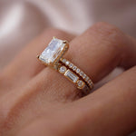 Stunning 0.4 TCW Radiant & Round Moissanite Stone Alternate Wedding Band 4