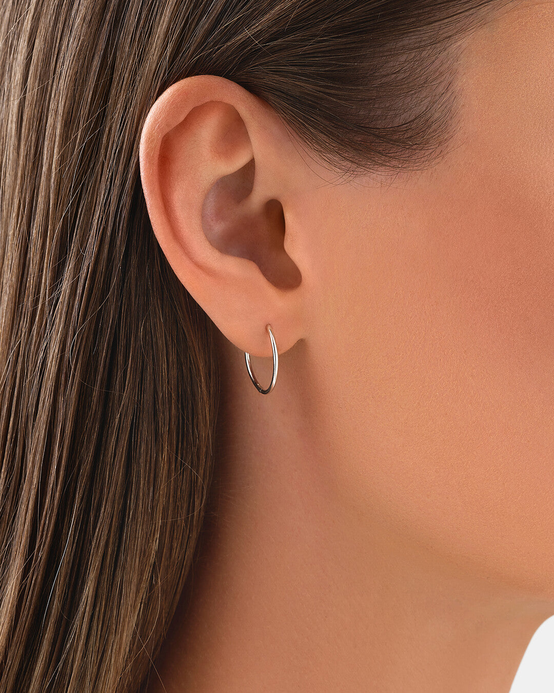 Round Cut Cubic Zirconia in 925 Sterling Silver Earrings 6
