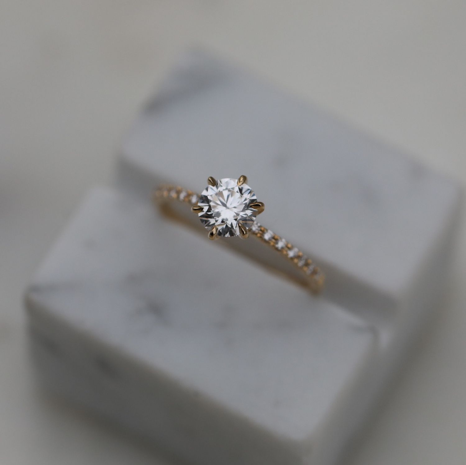 0.75 CT Round Cut Pave CVD E/VS1 Diamond Engagement Ring 1