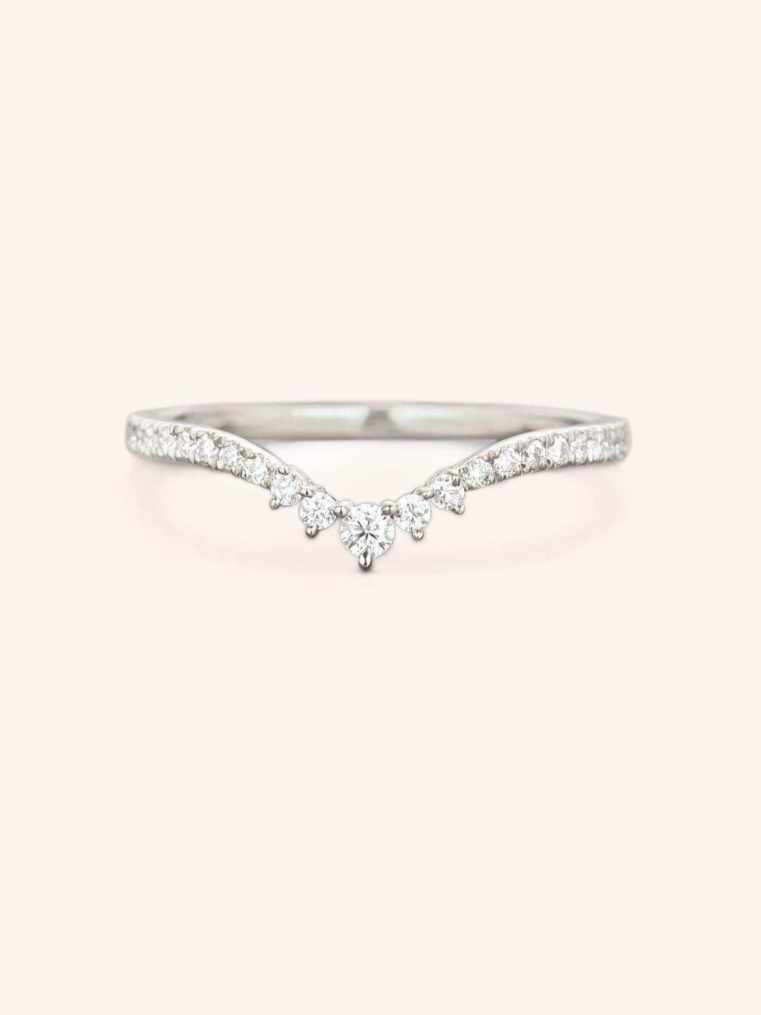 Stunning 0.2 TCW Round Moissanite Stones Curved Wedding Bands 3