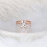Stunning 2.5 CT Oval Moissanite Engagement Ring with Solitaire Design 1