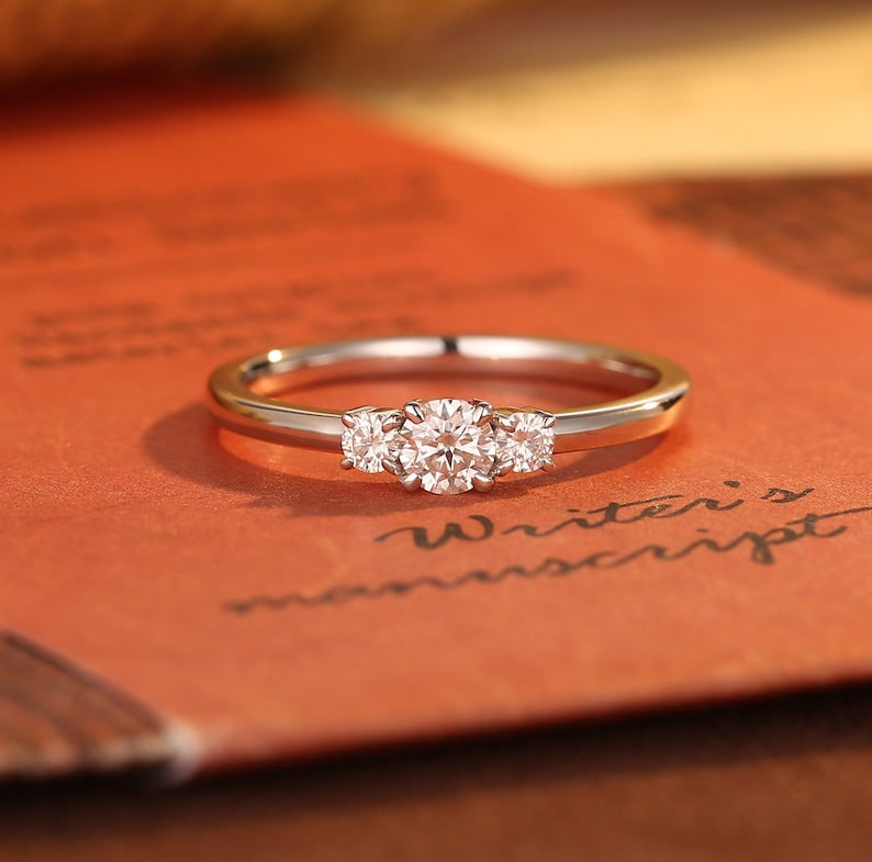 Stunning 1.0 CT Round Cut Moissanite Engagement Ring with Three Stone Design 1