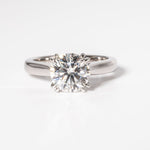 Stunning 2.0 CT Round Moissanite Solitaire Engagement Ring 1