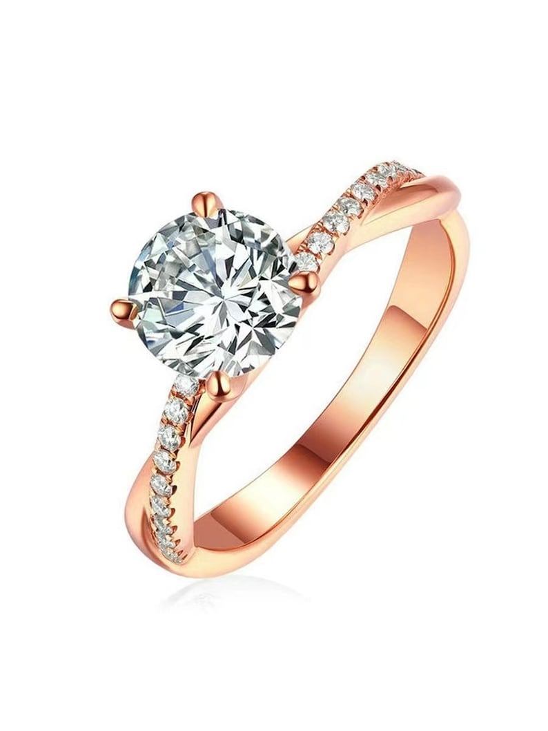 1.0 CT Round Shaped Moissanite Engagement Ring With Pave Accents