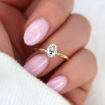 Stunning 0.90 CT Oval Moissanite Engagement Ring With Solitaire Design 6