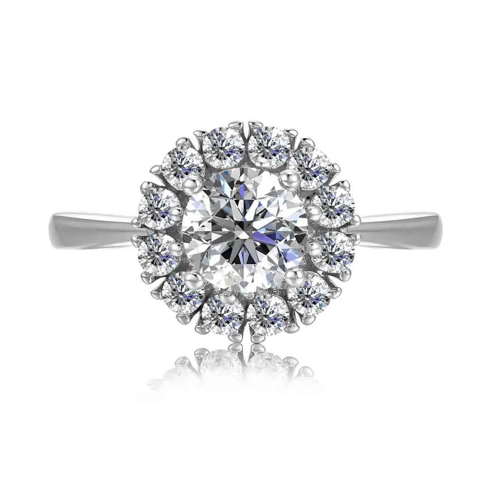 Round Cut Halo Style Cubic Zirconia in 925 Sterling Silver Ring 1