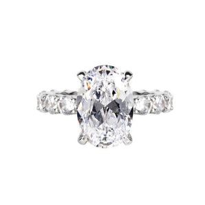 Oval Cut Solitaire Style Cubic Zirconia in 925 Sterling Silver Ring