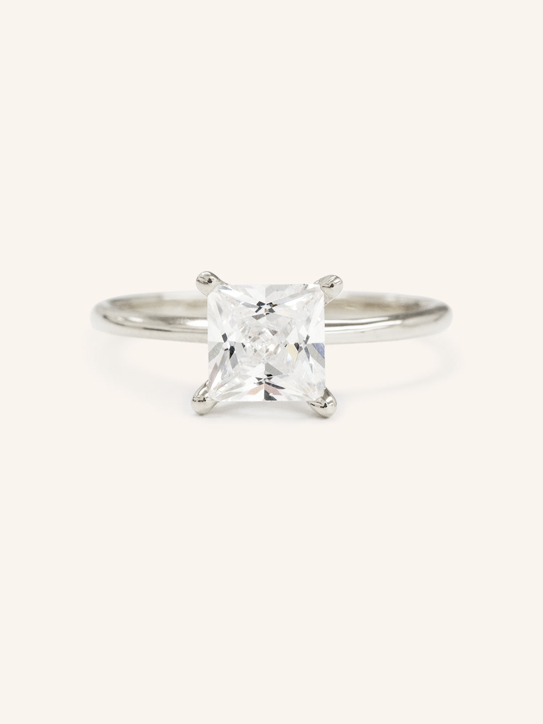 Stunning 1 CT Princess Moissanite Engagement Ring With Solitaire Design 4