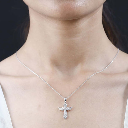 Round Cut Cubic Zirconia in 925 Sterling Silver Necklace 2