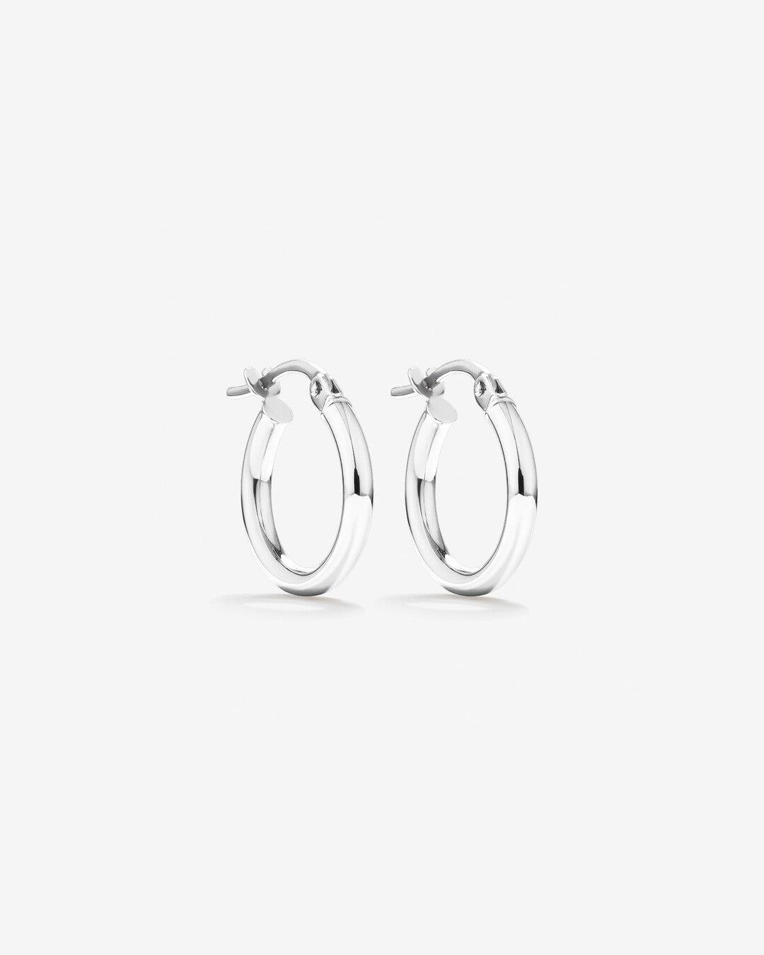 Round Cut Cubic Zirconia in 925 Sterling Silver Earrings 1