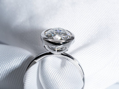 Classic 3.0 CT Oval Moissanite Engagement Ring with Bezel Design 2