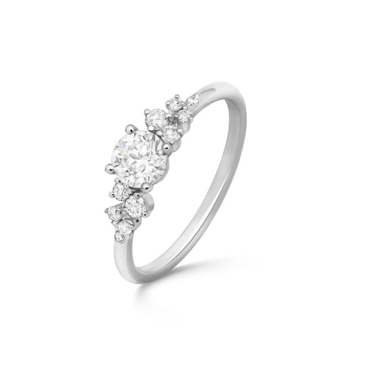 Stunning 0.3 CT Round Moissanite Stones Cluster Wedding Band 2