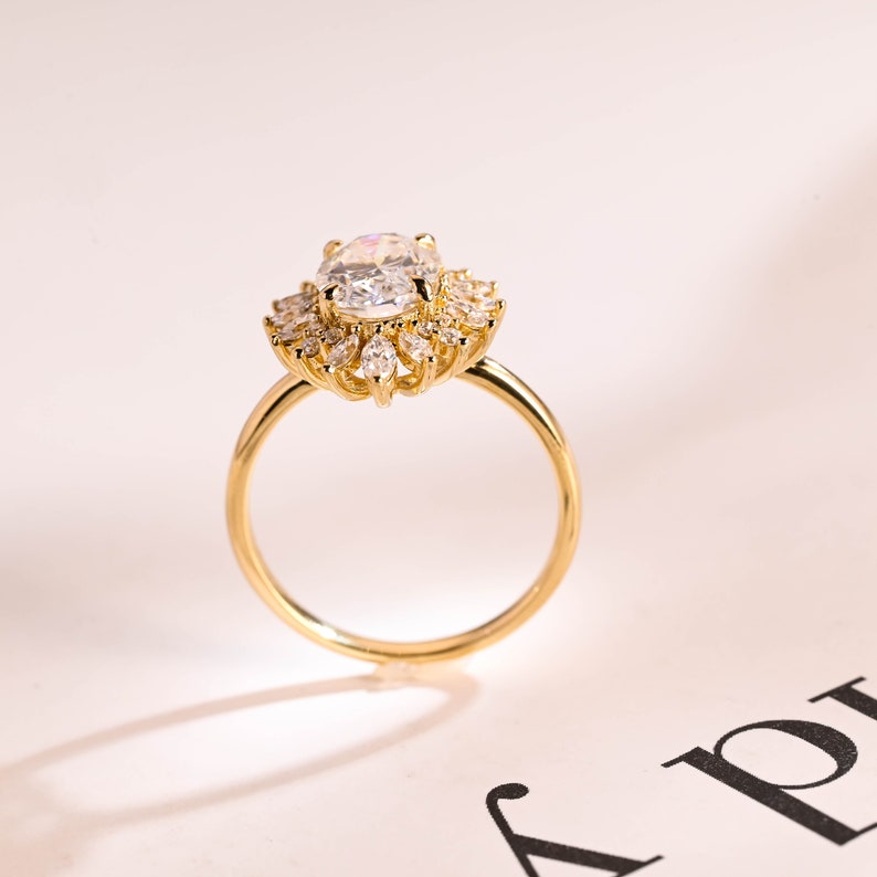 Stunning 1.0 - 2.0 CT Oval Moissanite Engagement Ring with Halo Design 8