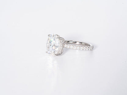 Stunning 4.0 CT Oval Cut Moissanite Engagement Ring with Hidden Halo & Pave Design 2