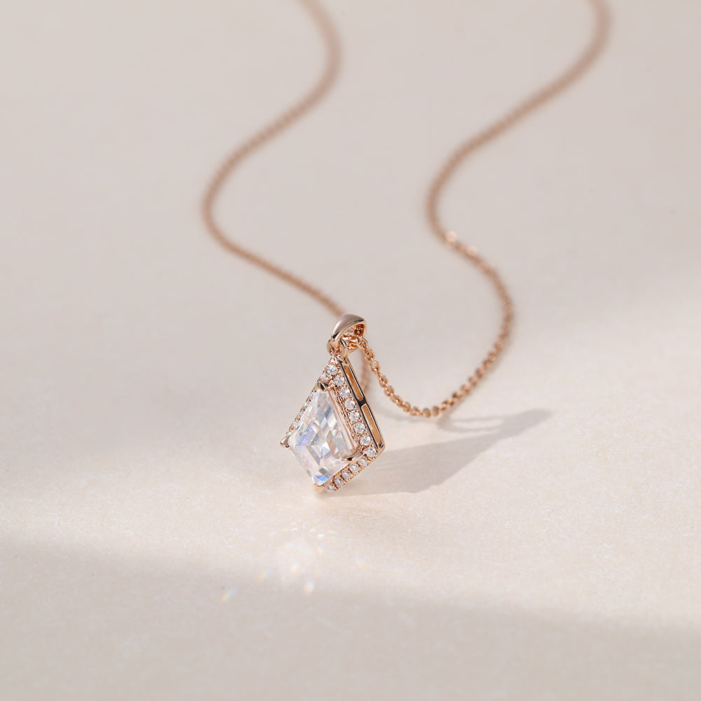 1.20 TCW Kite Moissanite Diamond Halo Pendant Necklace in Solid Gold 2
