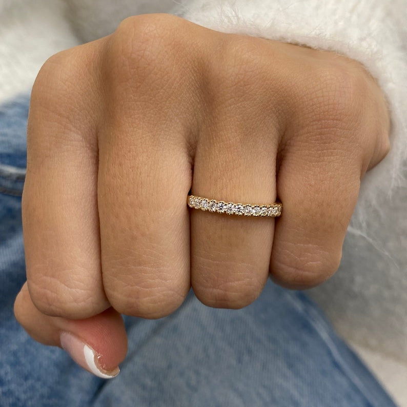Stunning 0.32 TCW Round Moissanite Stones Half Eternity Wedding Band 1