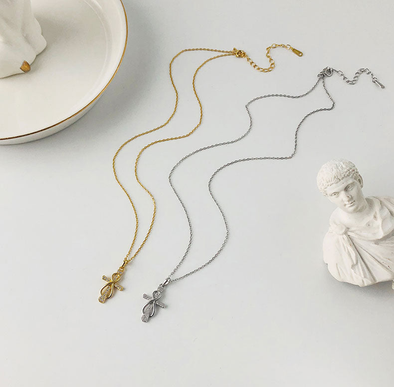 Round Cut Cubic Zirconia in 925 Sterling Silver Necklace 6