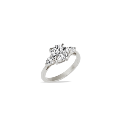 Stunning 2.0 CT Round Moissanite Engagement Ring with Three Stone Design 5