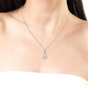 Round Cut Cubic Zirconia in 925 Sterling Silver Necklace