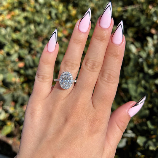 Stunning 2.57 CT Oval Moissanite Engagement Ring with Halo & Pave Design 1