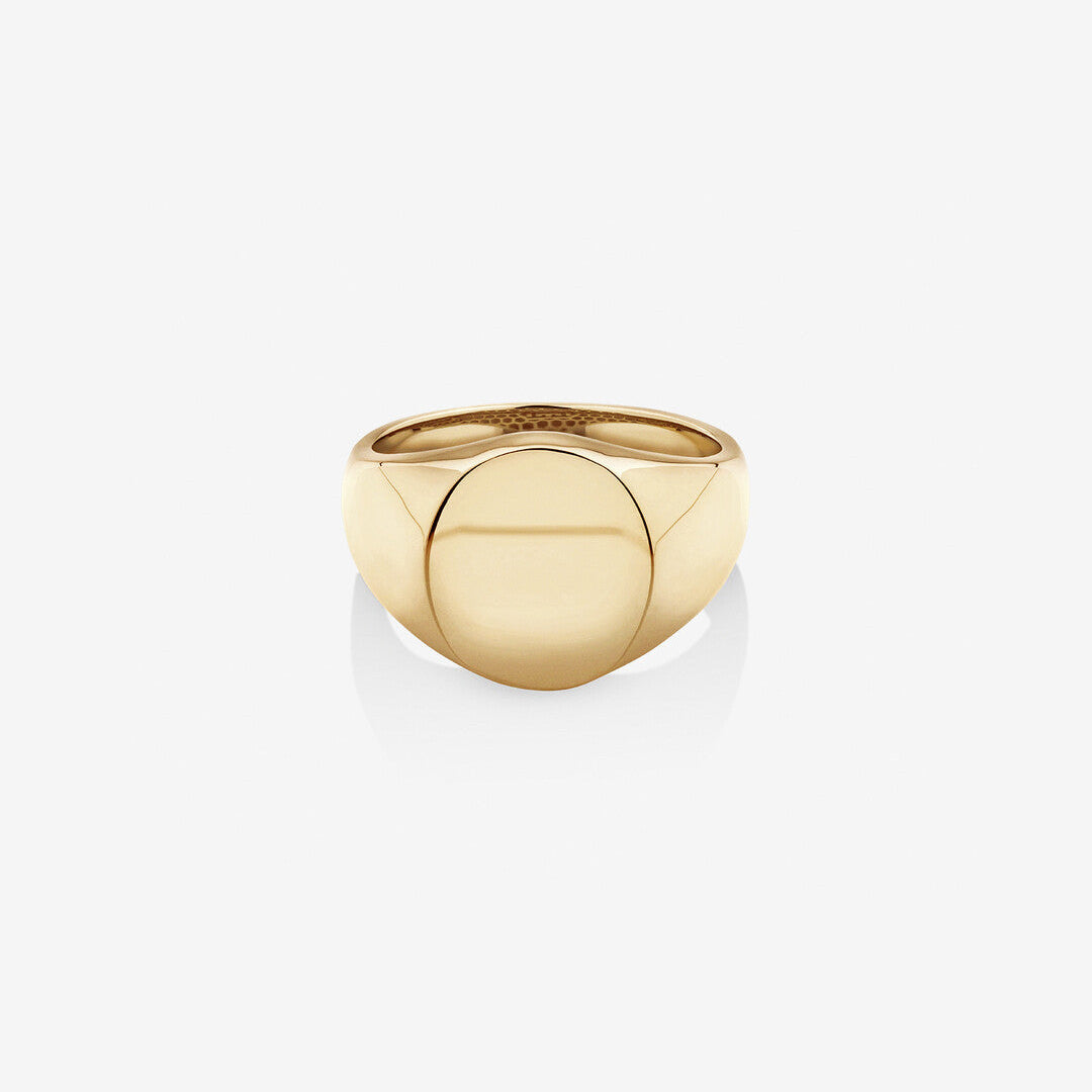 Oval Signet Men's Wedding Band in Solid Gold 1