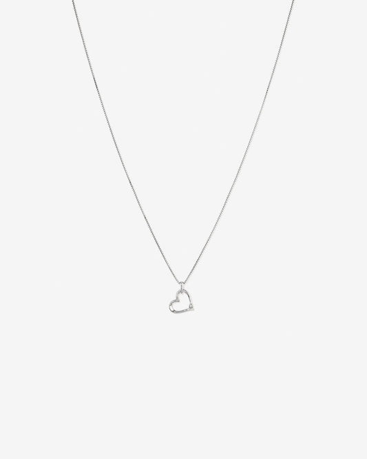 Round Cut Cubic Zirconia in 925 Sterling Silver Necklace 1