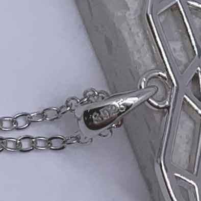 Round Cut Cubic Zirconia in 925 Sterling Silver Necklace 7