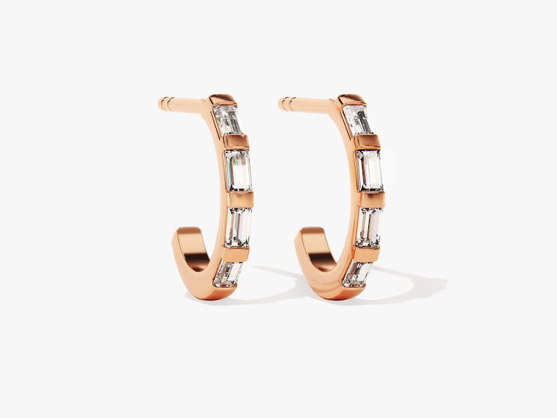 0.30 TCW Round Cut Moissanite Bar Hoops Earrings in Gold 4