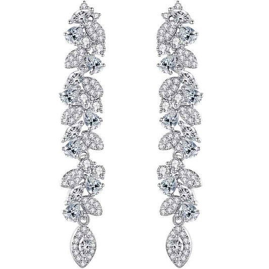 Round Cut Cubic Zirconia in 925 Sterling Silver Earrings 1