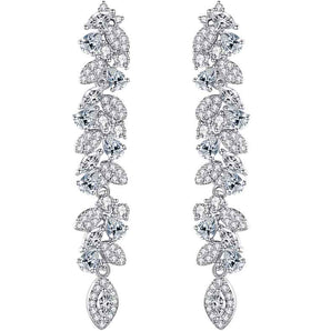 Round Cut Cubic Zirconia in 925 Sterling Silver Earrings