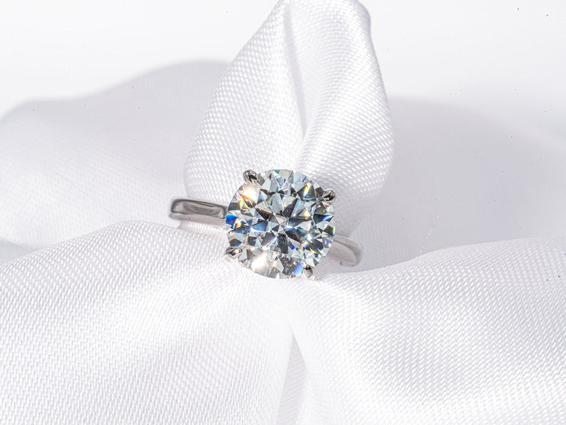 Stunning 2.25 CT Round Moissanite Engagement Ring with Hidden Halo Design 7