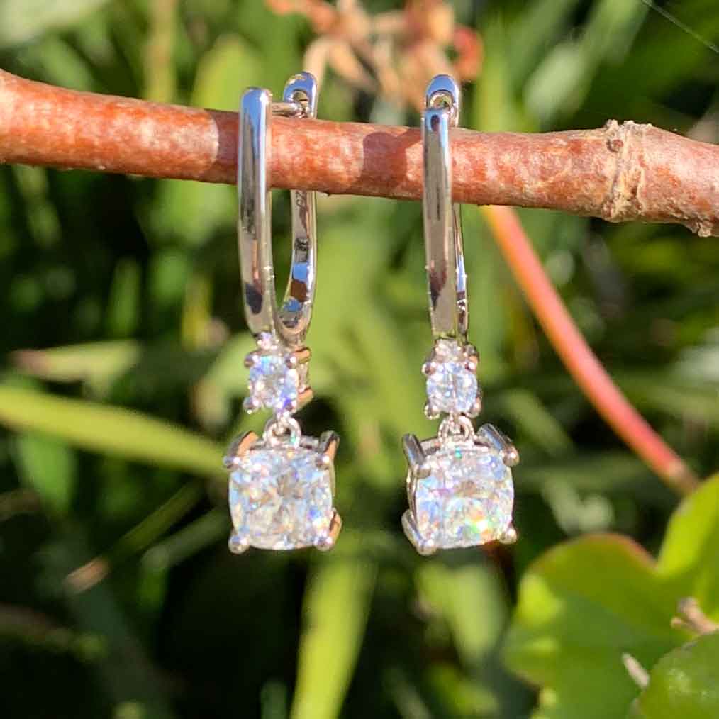 Round Cut Cubic Zirconia in 925 Sterling Silver Earrings 3