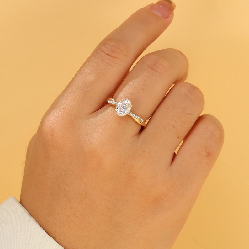 Stunning 2.0 CT Oval Moissanite Engagement Ring with Twisted Pave Design 6