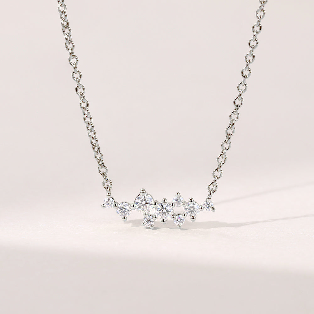 Classic 0.30 CT Round Moissanite Diamond Cluster Pendant Necklace in Solid Gold 5