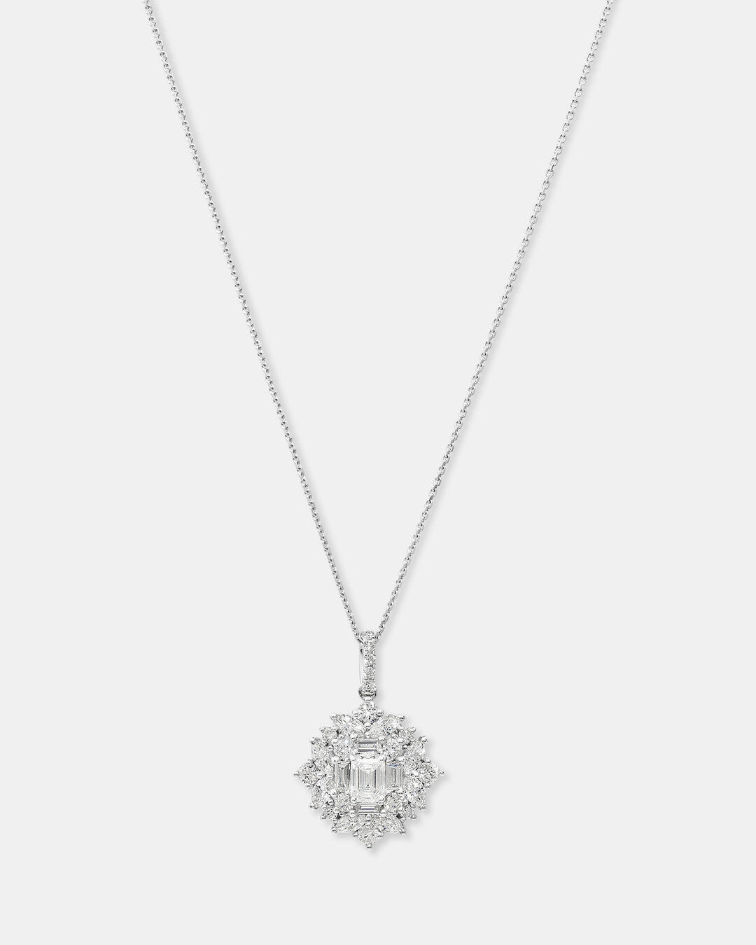 Round Cut Cubic Zirconia in 925 Sterling Silver Necklace 1