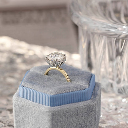 Stunning 3.0 CT Round Moissanite Engagement Ring with Hidden Halo Design 8
