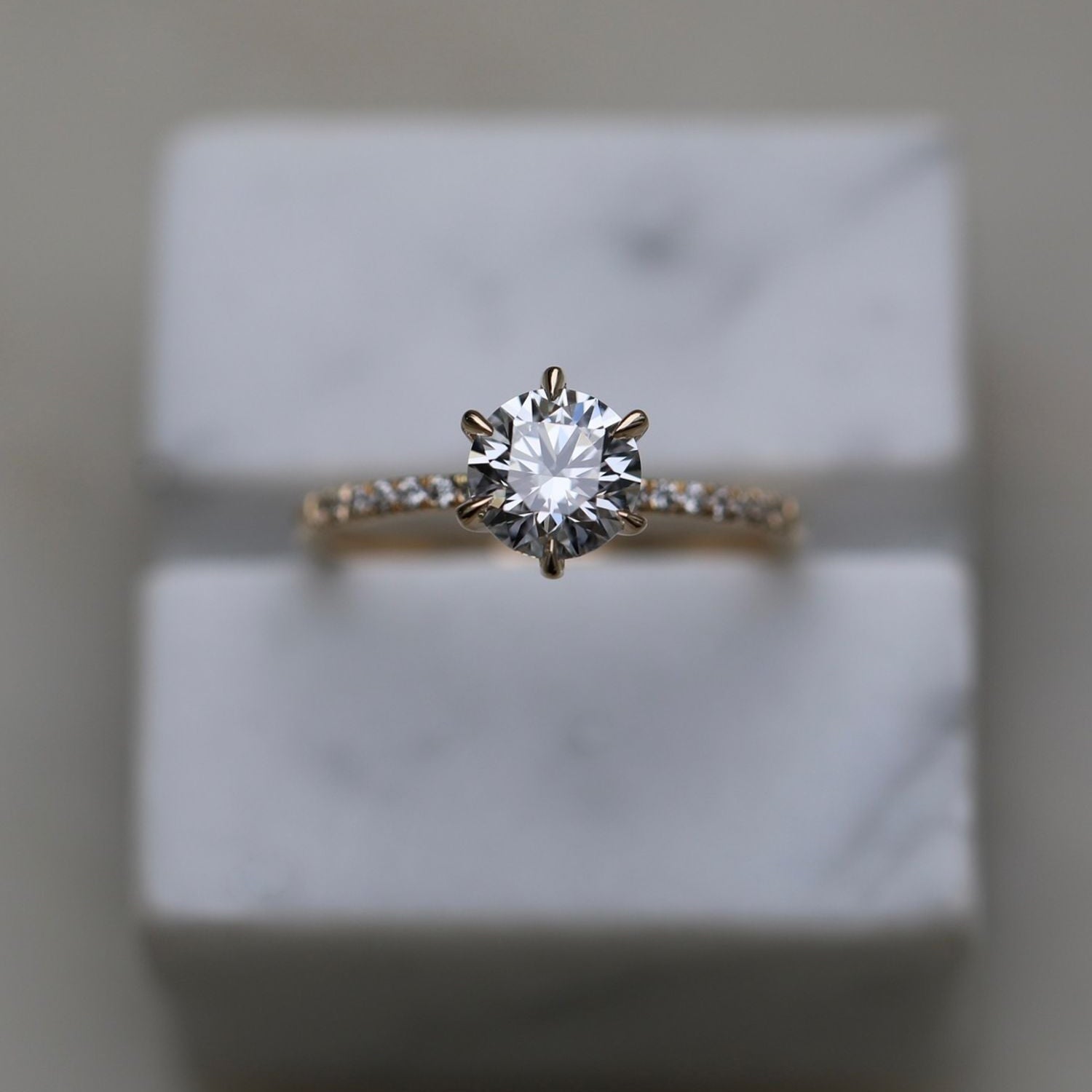 1.0 CT Round Cut Pave CVD E/VS1 Diamond Engagement Ring 1