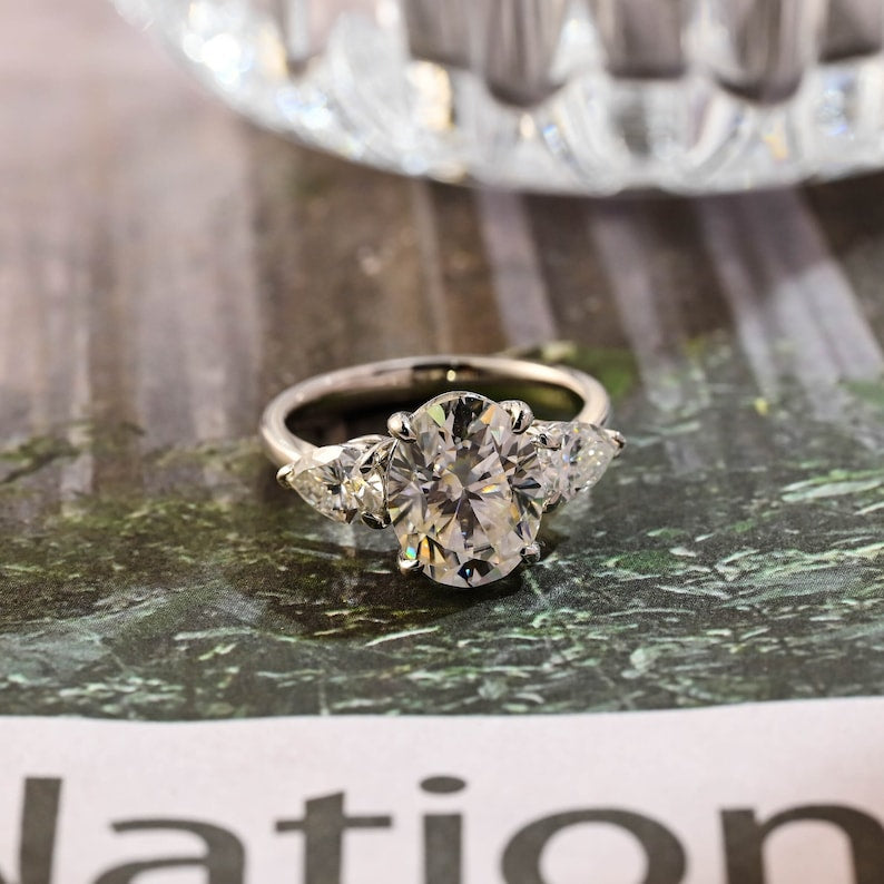 Stunning 3.0 CT Oval Moissanite Engagement Ring with 3 Stones Design 1