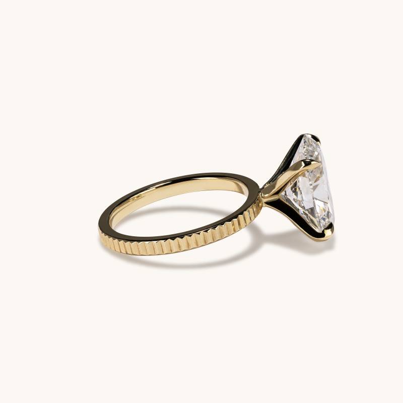 Stunning 5.23 CT Oval Moissanite Engagement Ring with Solitaire Design 2