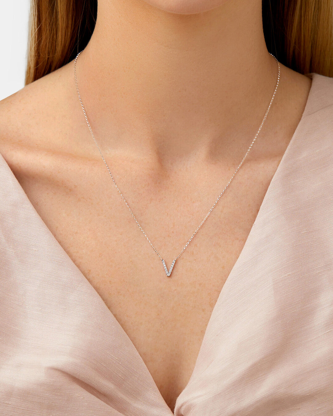 Round Cut Cubic Zirconia in 925 Sterling Silver Necklace 4