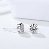 Round Cut Cubic Zirconia in 925 Sterling Silver Earrings 3