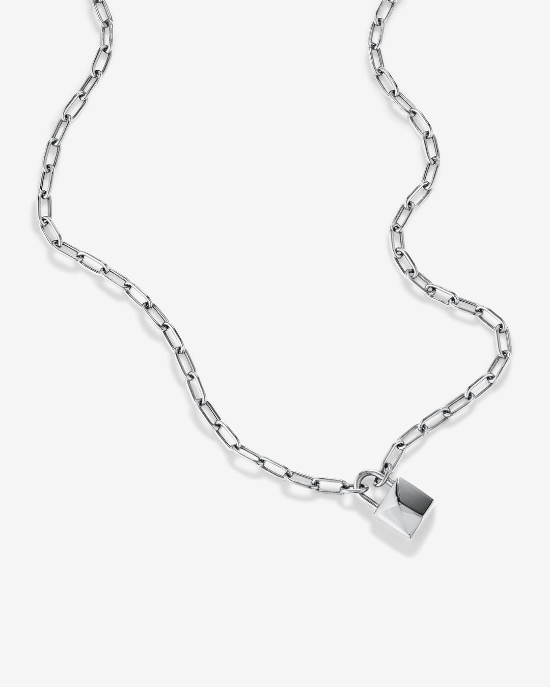 Round Cut Cubic Zirconia in 925 Sterling Silver Necklace 2