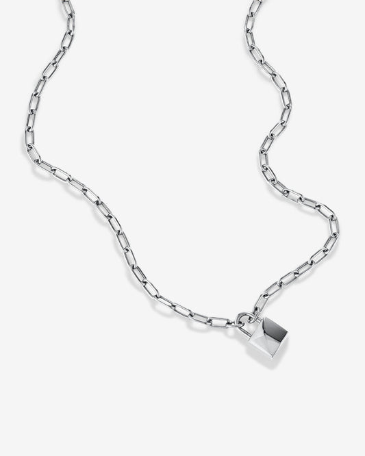 Round Cut Cubic Zirconia in 925 Sterling Silver Necklace 2