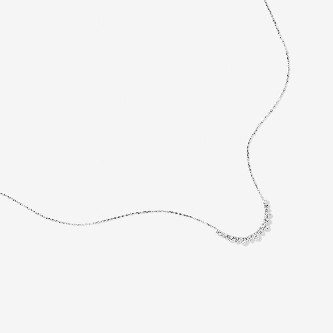 Round Cut Cubic Zirconia in 925 Sterling Silver Necklace 2