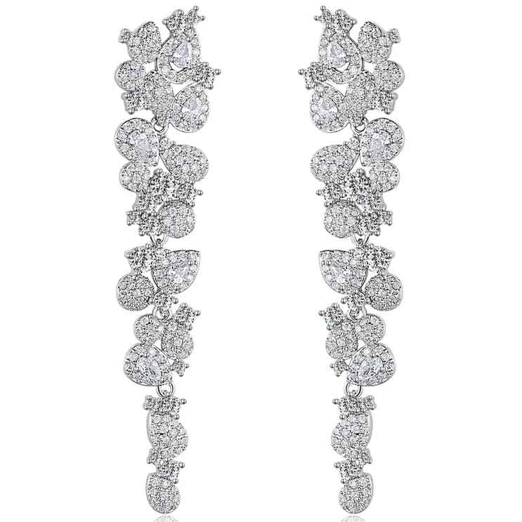 Round Cut Cubic Zirconia in 925 Sterling Silver Earrings 1