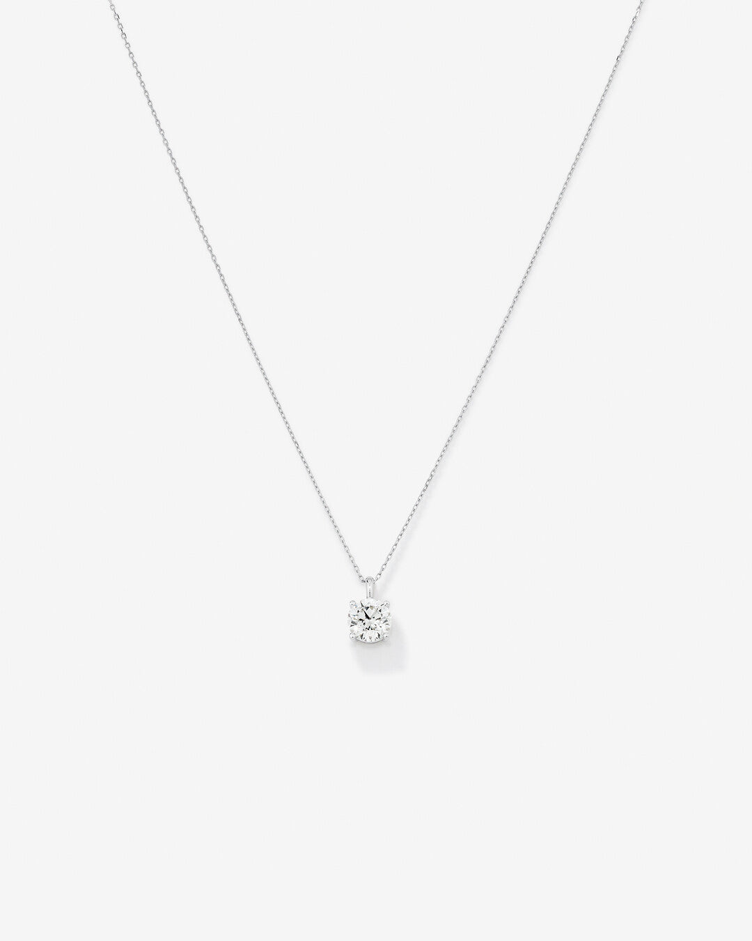 Round Cut Cubic Zirconia in 925 Sterling Silver Necklace 1