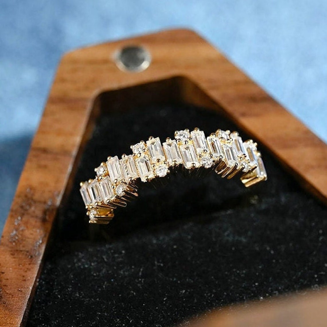 Stunning 0.5 TCW Baguette & Round Cut Moissanite Stones Wedding Band 9