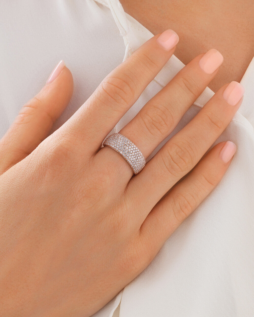Stunning 0.5 TCW Moissanite Engagement Ring with Multiple Stones Design 4